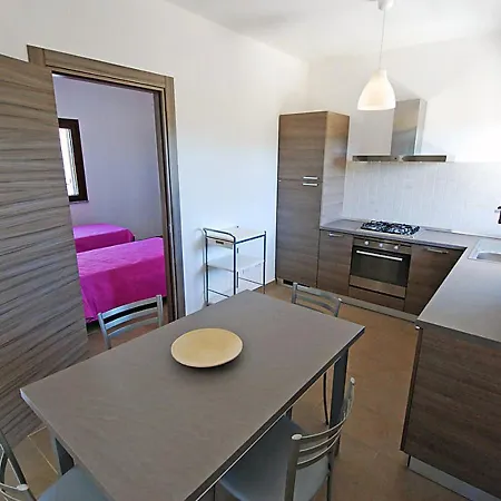 Charming House In Is Potettus With Private Garden *