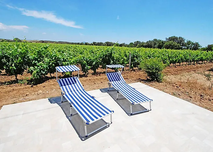 Charming House In Is Potettus With Private Garden * SantʼAnna Arresi